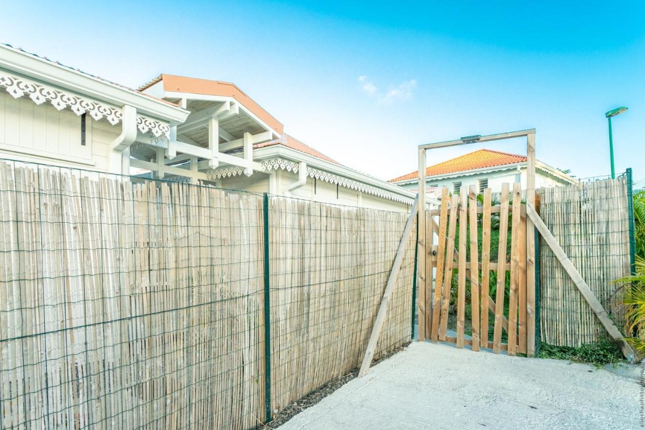 Bungalow Vanille Pacane - Vue Mer Avec Spa Prive Les Trois-Ilets Exterior photo