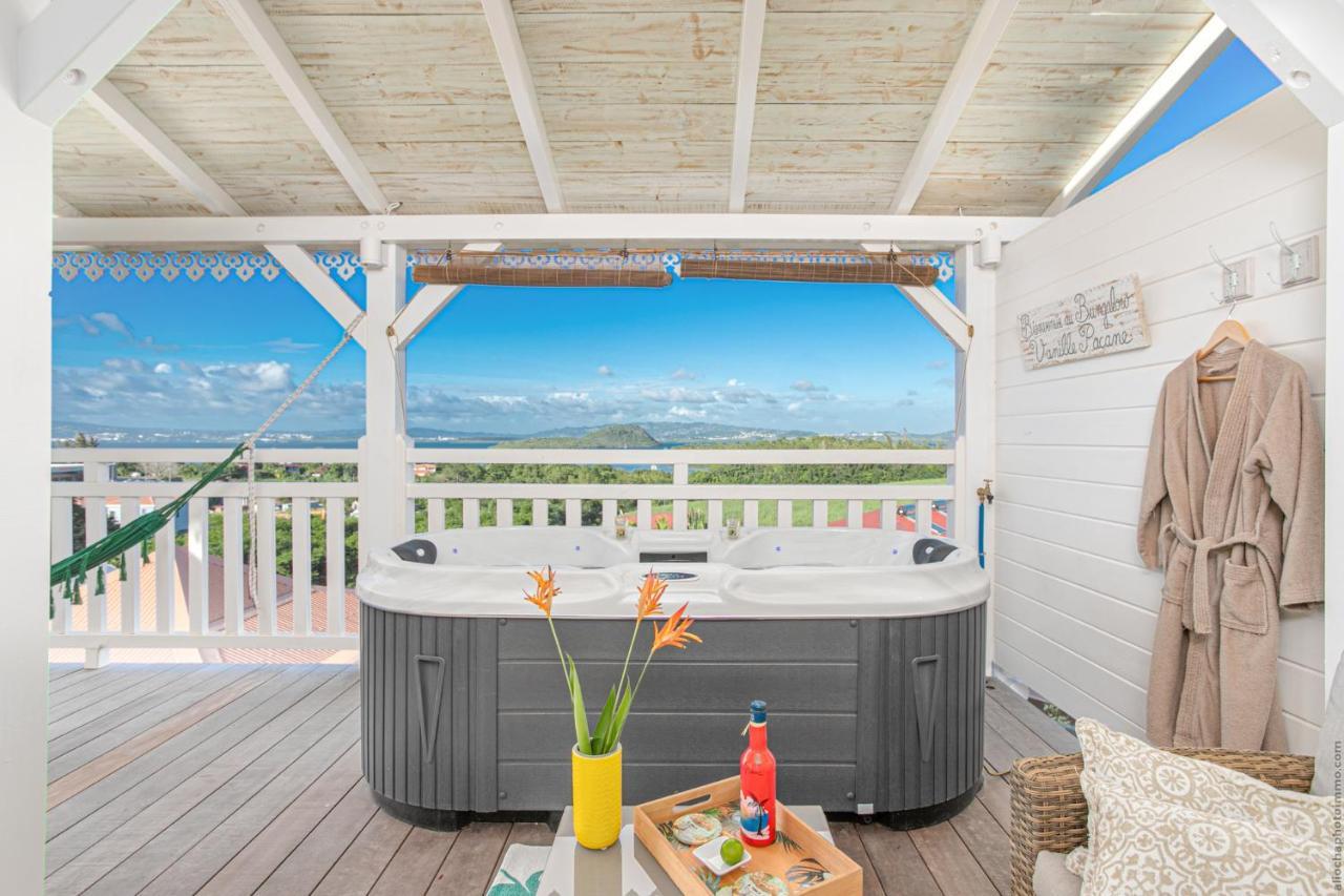 Bungalow Vanille Pacane - Vue Mer Avec Spa Prive Les Trois-Ilets Exterior photo