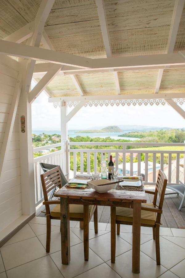 Bungalow Vanille Pacane - Vue Mer Avec Spa Prive Les Trois-Ilets Exterior photo